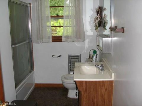 5308 Kimberly Ln, Trinity, NC 27370 photo 7