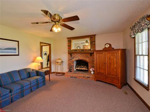 1012 Nance Rd, King, NC 27021 photo 6