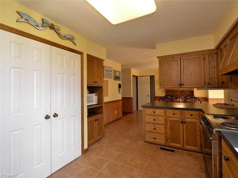 1012 Nance Rd, King, NC 27021 photo 13