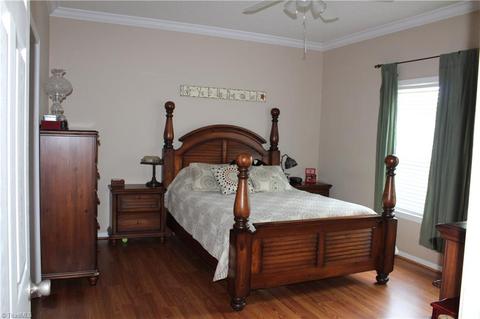 322 Melton Rd, Elkin, NC 28621 photo 6