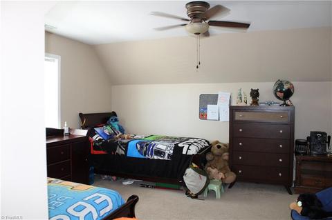 322 Melton Rd, Elkin, NC 28621 photo 10