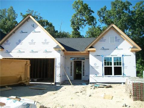 748 Forester Ct, High Point, NC 27265 photo 3