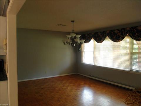 5582 Windemere Cir, Trinity, NC 27370 photo 12