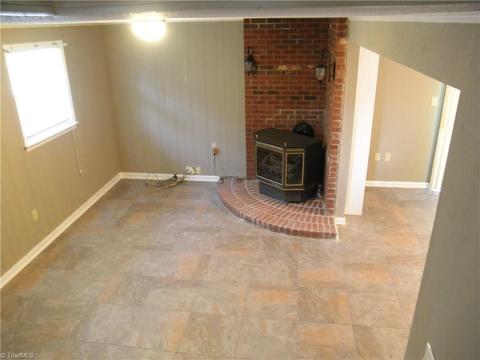 5582 Windemere Cir, Trinity, NC 27370 photo 13