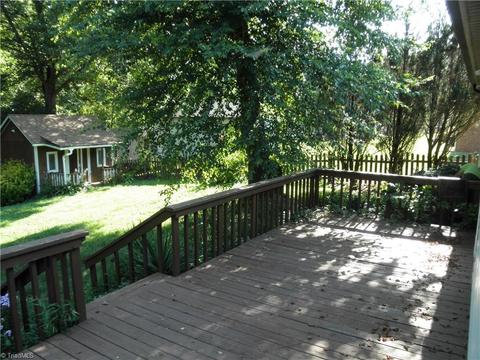 5582 Windemere Cir, Trinity, NC 27370 photo 10