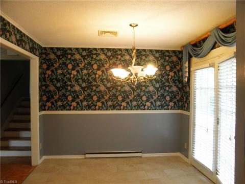 5582 Windemere Cir, Trinity, NC 27370 photo 6