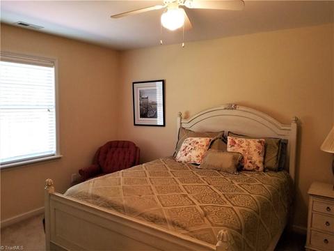 894 Carson Rd, Pilot Mountain, NC 27041 photo 18