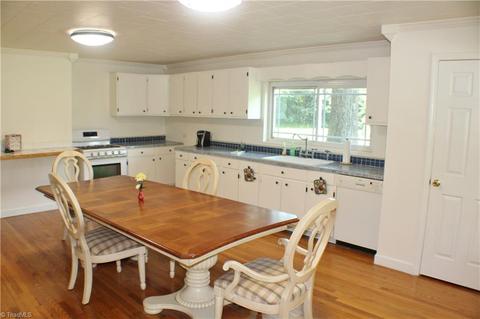 3075 Stokes Ferry Rd, Salisbury, NC 28146 photo 11