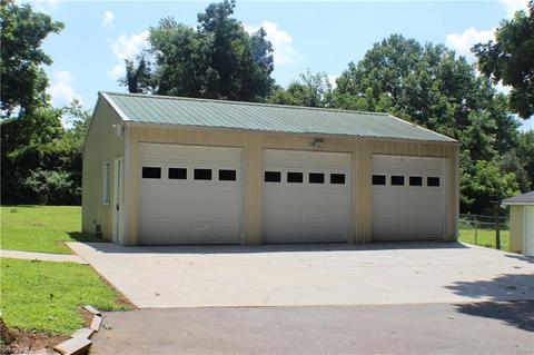 3075 Stokes Ferry Rd, Salisbury, NC 28146 photo 5