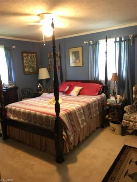 2456 Old Mountain Rd, Trinity, NC 27370 photo 12