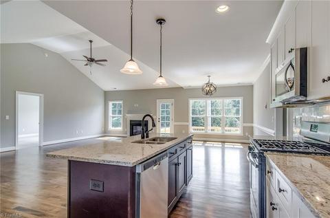 8426 Cripplegate Trce, Browns Summit, NC 27214 photo 8