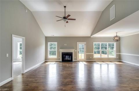8426 Cripplegate Trce, Browns Summit, NC 27214 photo 5
