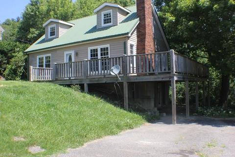 163 Alpine Way, Fancy Gap, VA 24328 photo 2