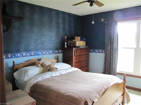 369 Cook Rd, Pilot Mountain, NC 27041 photo 12