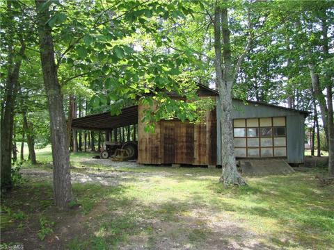 369 Cook Rd, Pilot Mountain, NC 27041 photo 21