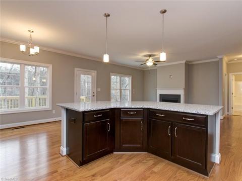 2688 Splitbrooke Dr, High Point, NC 27265 photo 7