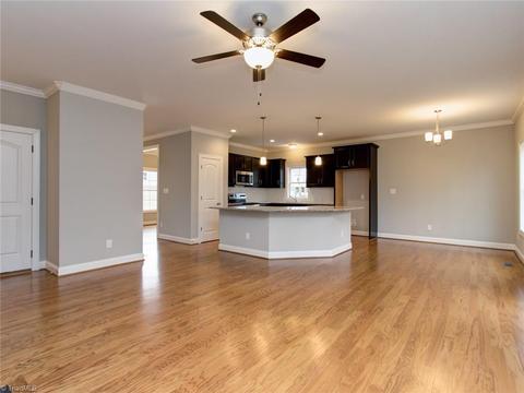 2688 Splitbrooke Dr, High Point, NC 27265 photo 10