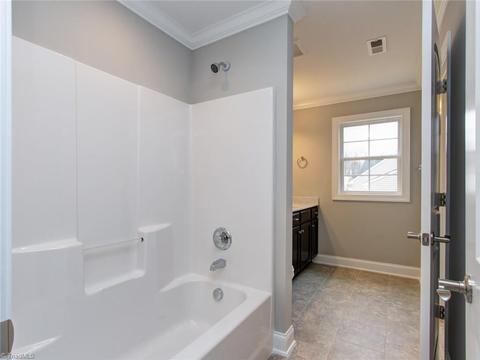 2688 Splitbrooke Dr, High Point, NC 27265 photo 18
