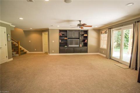 326 Cascade Dr, High Point, NC 27265 photo 21