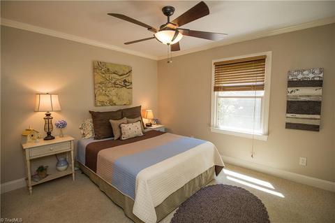 326 Cascade Dr, High Point, NC 27265 photo 23