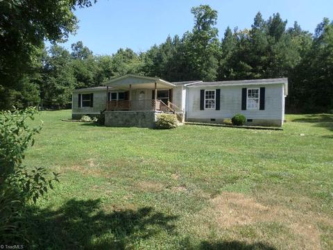 311 Haynes Rd, Dobson, NC 27017 photo 1