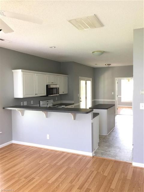 3665 Single Leaf Ct, High Point, NC 27265 photo 5