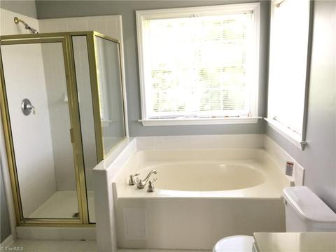 3665 Single Leaf Ct, High Point, NC 27265 photo 12
