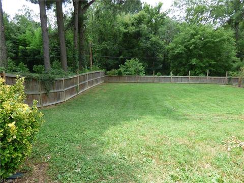 2147 Rivermeade Dr, High Point, NC 27265 photo 16
