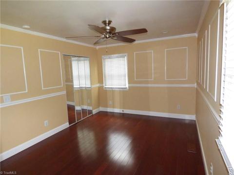 2147 Rivermeade Dr, High Point, NC 27265 photo 9