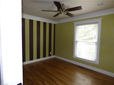 2147 Rivermeade Dr, High Point, NC 27265 photo 12
