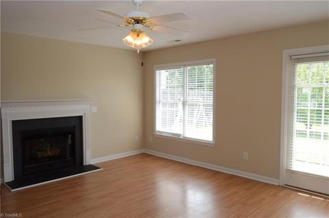 887 Eli Moore Ct, High Point, NC 27265 photo 13