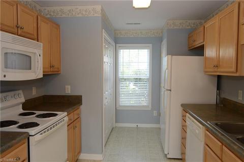 887 Eli Moore Ct, High Point, NC 27265 photo 7
