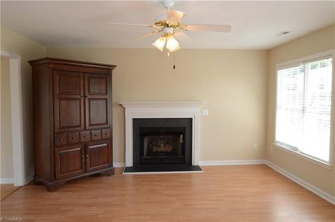 887 Eli Moore Ct, High Point, NC 27265 photo 2