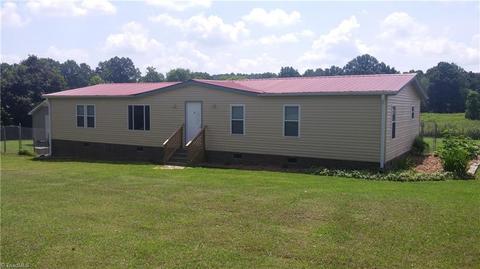 977 Yates Rd, Denton, NC 27239 photo 4