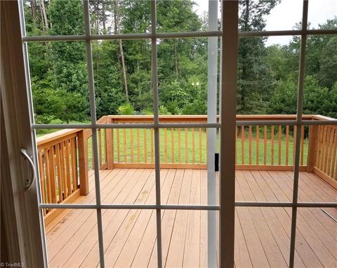 1075 Shady Ln, Pinnacle, NC 27043 photo 16