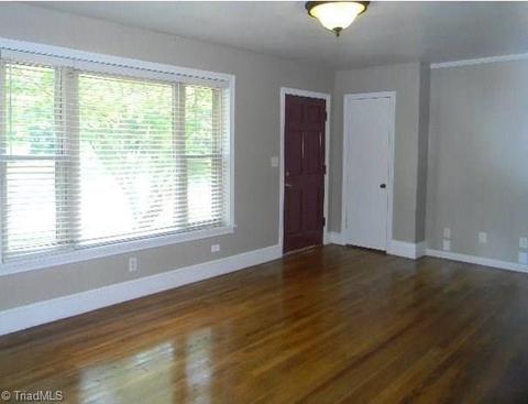 1006 Roach St, Mayodan, NC 27027 photo 8