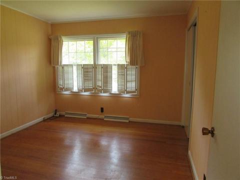 5784 Oak Knoll Dr, Trinity, NC 27370 photo 13