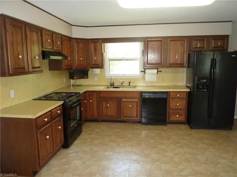 5796 Welborn Rd, Trinity, NC 27370 photo 8
