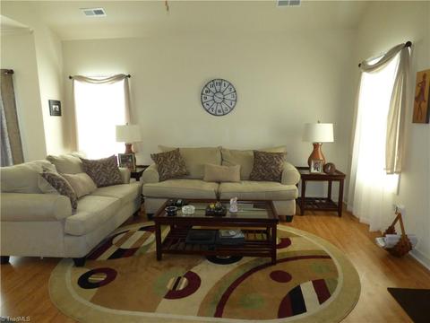 1498 Willard Ave, High Point, NC 27260 photo 4