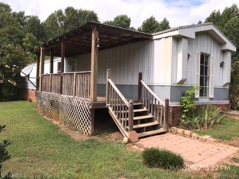 583 Schoolfield Rd, Ruffin, NC 27326 photo 1