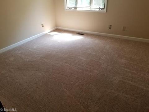 633 Brown Rd, King, NC 27021 photo 2