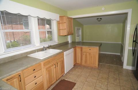 923 Maple Ave, Salisbury, NC 28144 photo 7