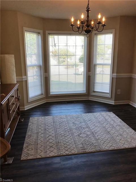 1401 Suncrest Dr, High Point, NC 27265 photo 6