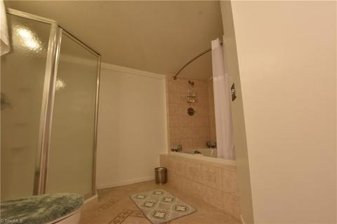 1121 Foxtrot Ct, King, NC 27021 photo 6