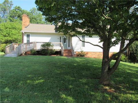 428 White Rd, King, NC 27021 photo 5