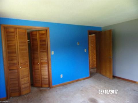 120 Fraley Fields Rd, High Point, NC 27262 photo 8
