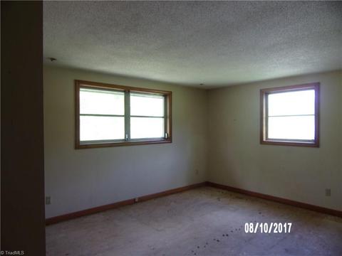 120 Fraley Fields Rd, High Point, NC 27262 photo 6