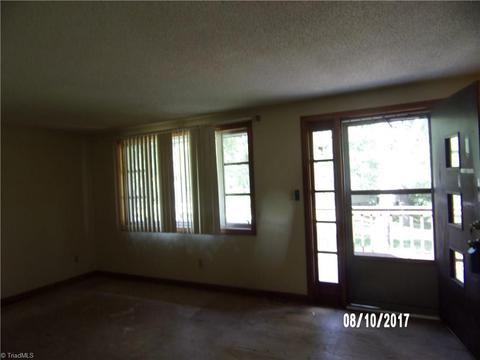 120 Fraley Fields Rd, High Point, NC 27262 photo 4