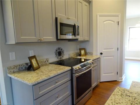 3025 Autumn Acres Ln, Trinity, NC 27370 photo 3