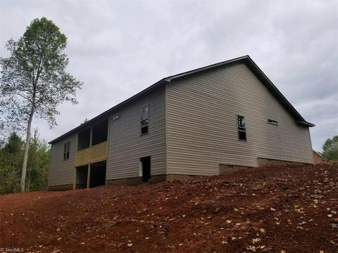 3025 Autumn Acres Ln, Trinity, NC 27370 photo 11
